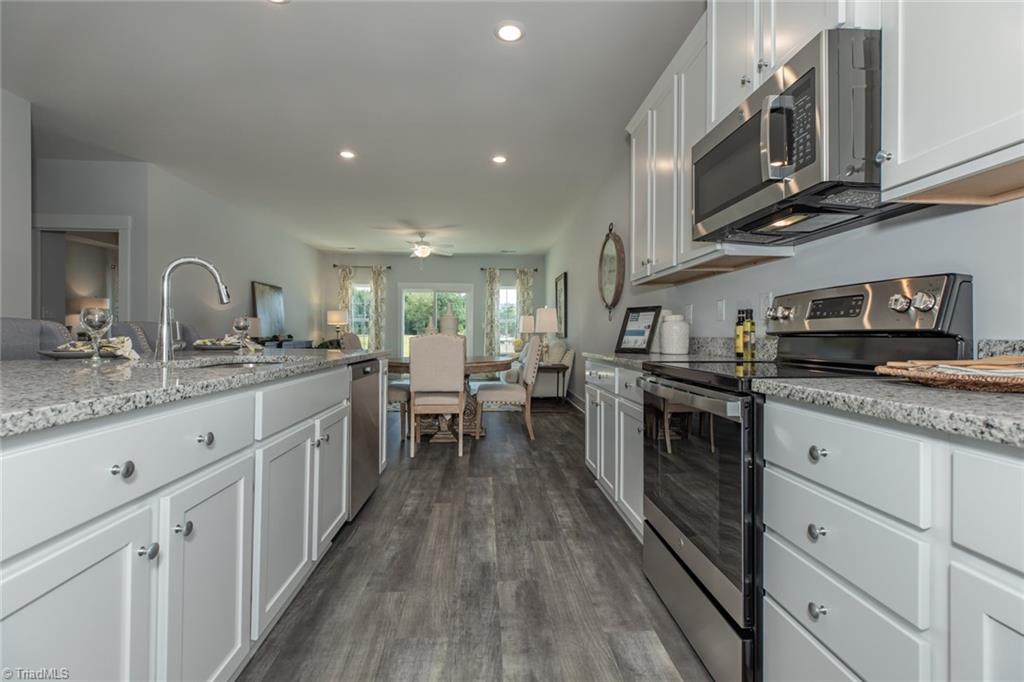 7335 B Dew Sharpe Road, Gibsonville, North Carolina image 9