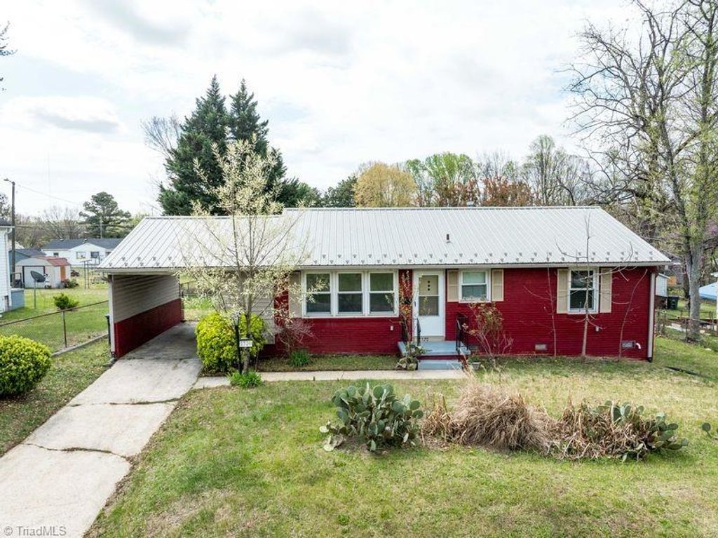 Photo of 1320 E Cone Boulevard, Greensboro, NC 27405 (MLS # 1214226)