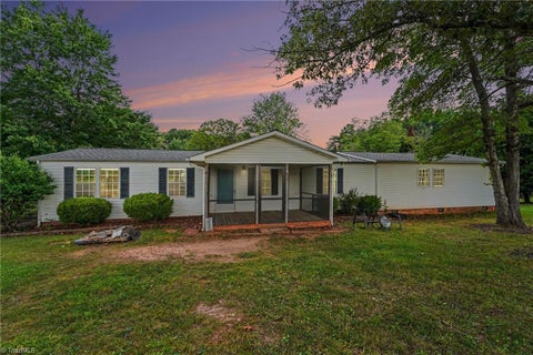 Mobile Home For Sale - 252 Ponderosa Road<br/> Stoneville, NC 27048