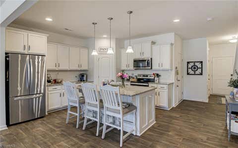 Featured picture for the property 1172057