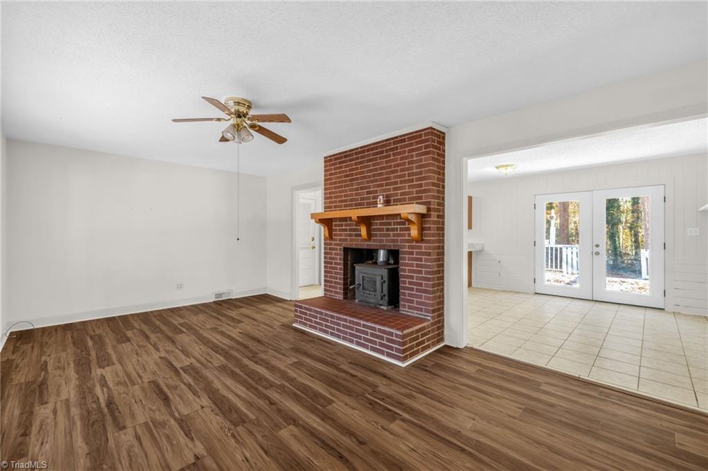 246 Piccadilly Drive