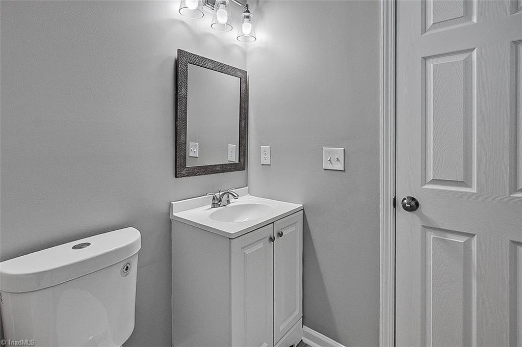 213 Paramount Street, High Point, North Carolina image 15