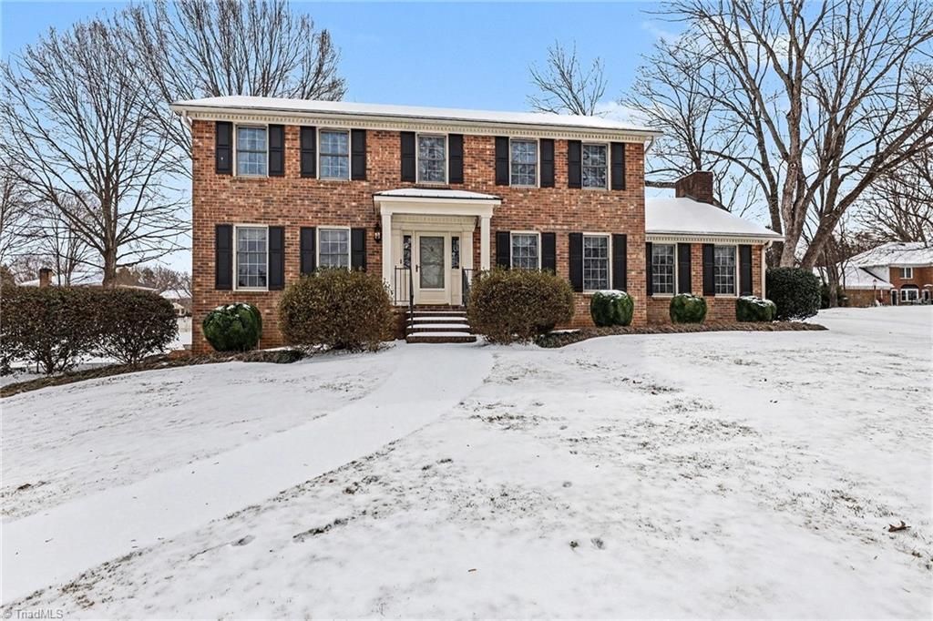 Photo of 7010 Stancliff Court, Clemmons, NC 27012 (MLS # 1207619)