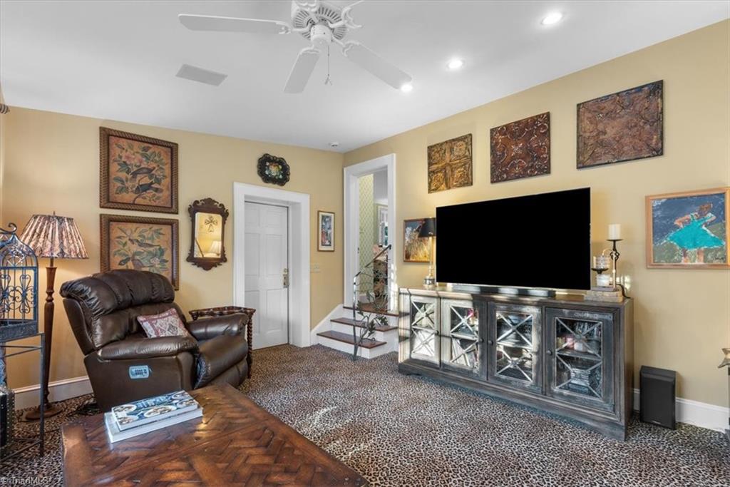 1504 Edgedale Road, Greensboro, North Carolina image 18