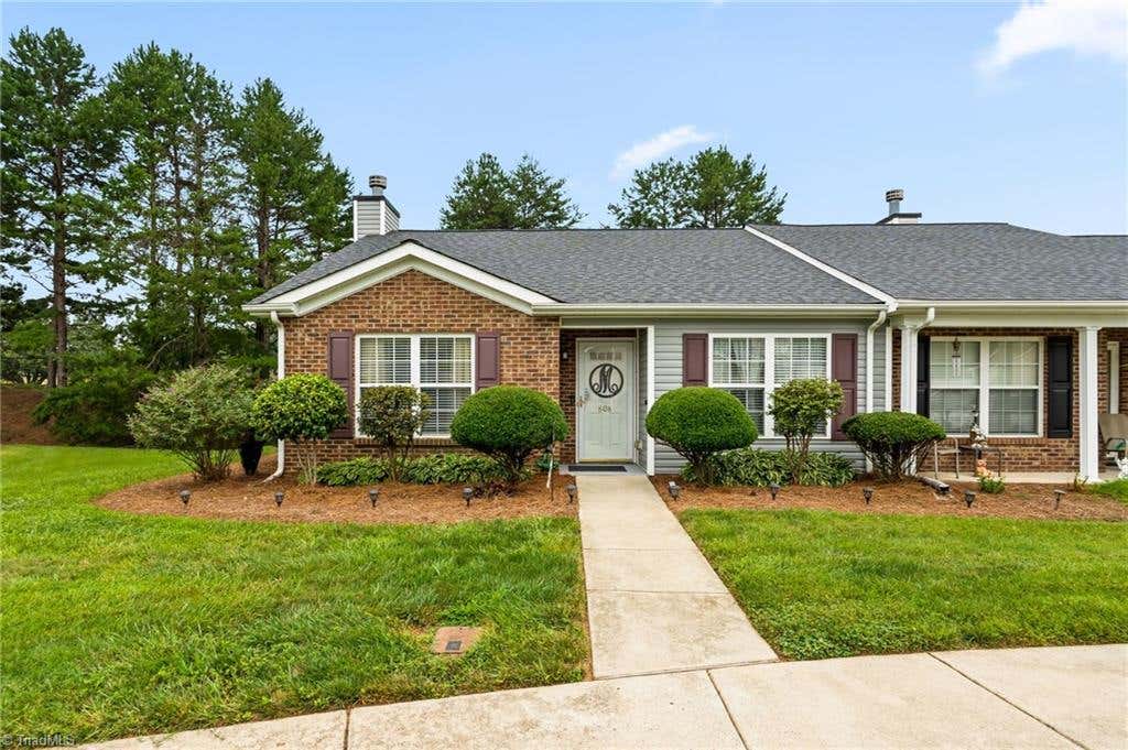 Photo of 808 Chesapeake Lane, Archdale, NC 27263 (MLS # 1230283)