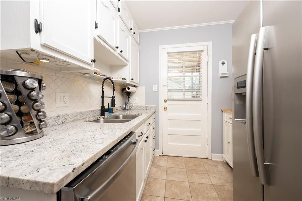 Photo of 2416 Parkway Drive, Winston-Salem, NC 27103 (MLS # 1213926)