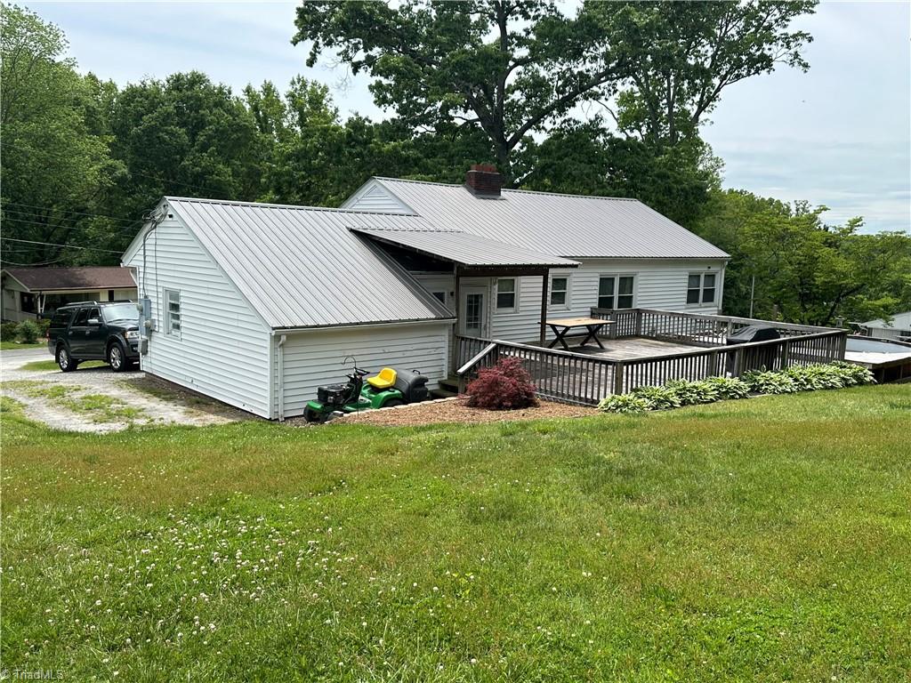 132 Belair Drive, Mount Airy, North Carolina image 6