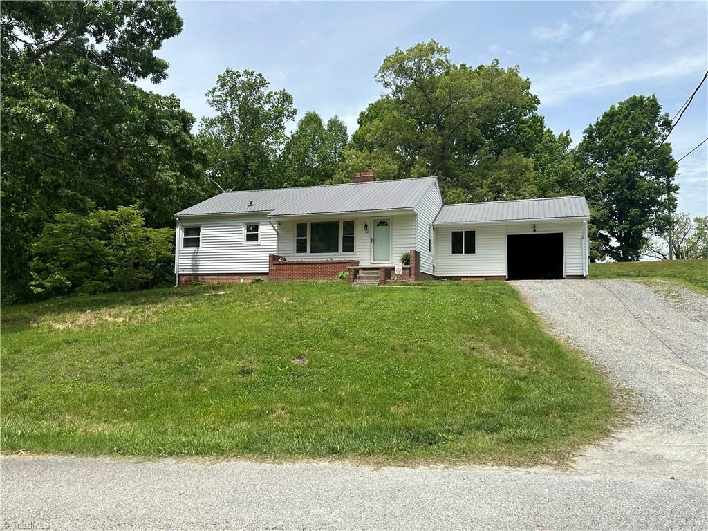 132 Belair Drive, Mount Airy, North Carolina image 25