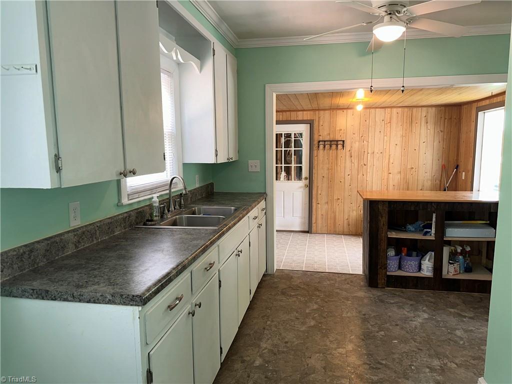 132 Belair Drive, Mount Airy, North Carolina image 13