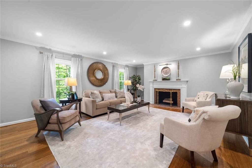 Winston-Salem, North Carolina 27106, United States, 4 Bedrooms Bedrooms, ,4 BathroomsBathrooms,Residential,Active,106281