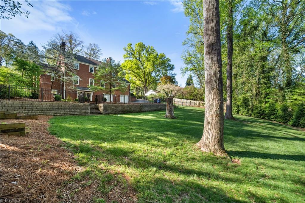 Winston-Salem, North Carolina 27106, United States, 4 Bedrooms Bedrooms, ,4 BathroomsBathrooms,Residential,Active,106281