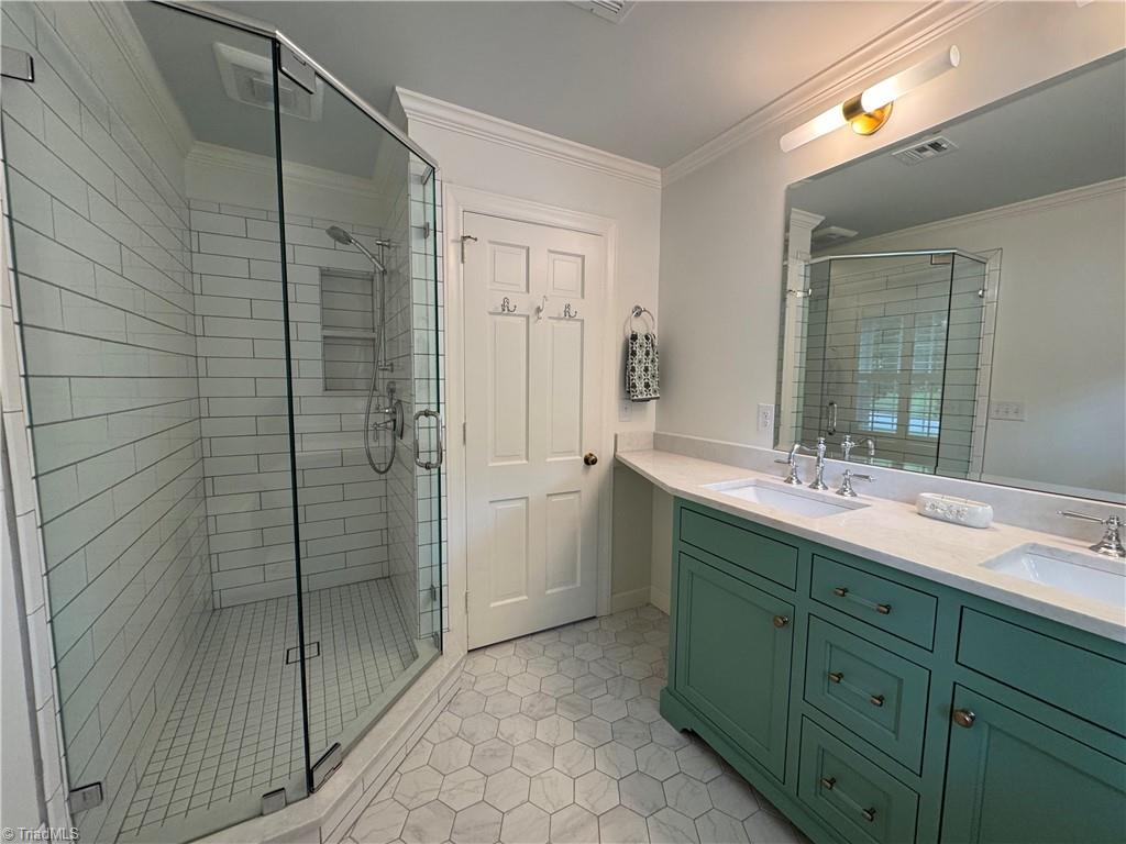 Winston-Salem, North Carolina 27106, United States, 4 Bedrooms Bedrooms, ,4 BathroomsBathrooms,Residential,Active,106281