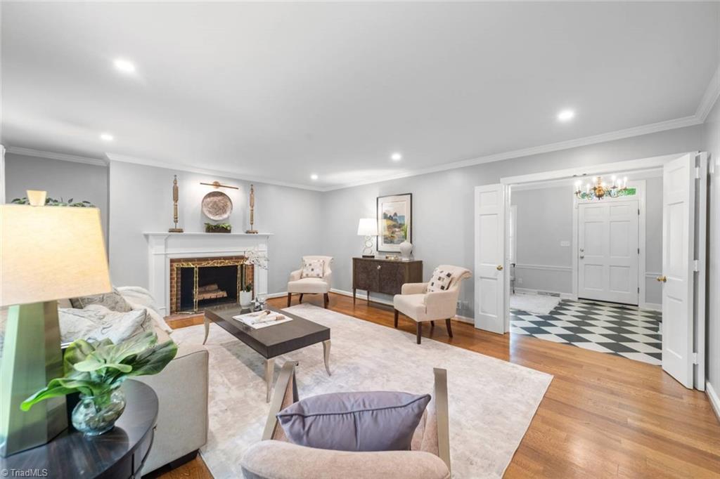 Winston-Salem, North Carolina 27106, United States, 4 Bedrooms Bedrooms, ,4 BathroomsBathrooms,Residential,Active,106281