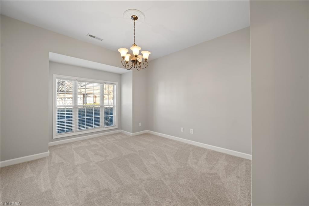 Winston-Salem, North Carolina 27127, United States, 2 Bedrooms Bedrooms, ,2 BathroomsBathrooms,Residential,Pending,15079