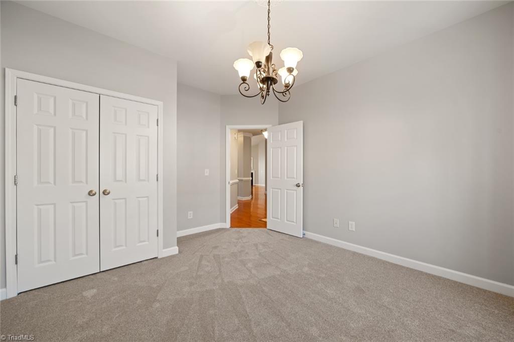 Winston-Salem, North Carolina 27127, United States, 2 Bedrooms Bedrooms, ,2 BathroomsBathrooms,Residential,Pending,15079