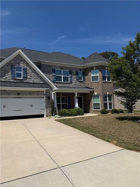 Homes For Sale - 5792 Highland Grove Drive<br/> Guilford County, Greensboro, NC 27358