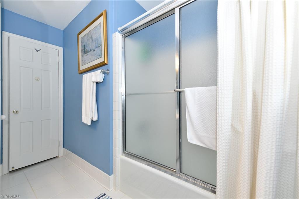 929 Winterlochen Drive, Greensboro, North Carolina image 30