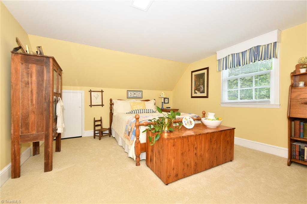 929 Winterlochen Drive, Greensboro, North Carolina image 35