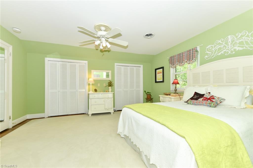 929 Winterlochen Drive, Greensboro, North Carolina image 28