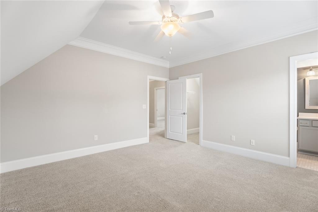 Winston-Salem, North Carolina 27106, United States, 4 Bedrooms Bedrooms, ,5 BathroomsBathrooms,Residential,Pending,14706