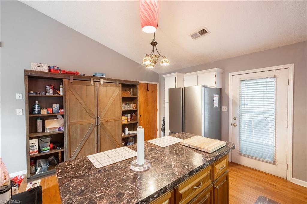 Photo 8 of 22 of 208 Jeremey Way house