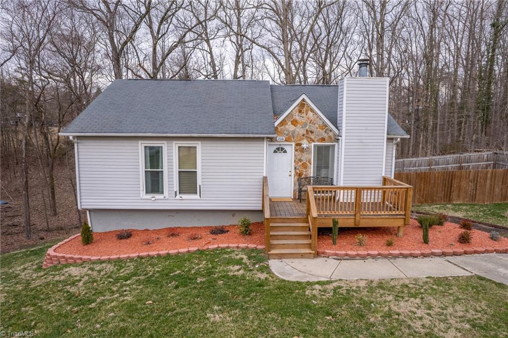 Photo 1 of 22 of 208 Jeremey Way house