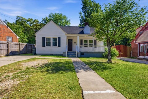 Homes For Sale - 1532 Gorrell Street<br/> Greensboro, NC 27401