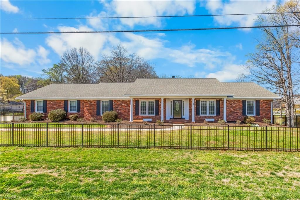 Photo of 1120 Bethania Rural Hall Road, Rural Hall, NC 27045 (MLS # 1213774)