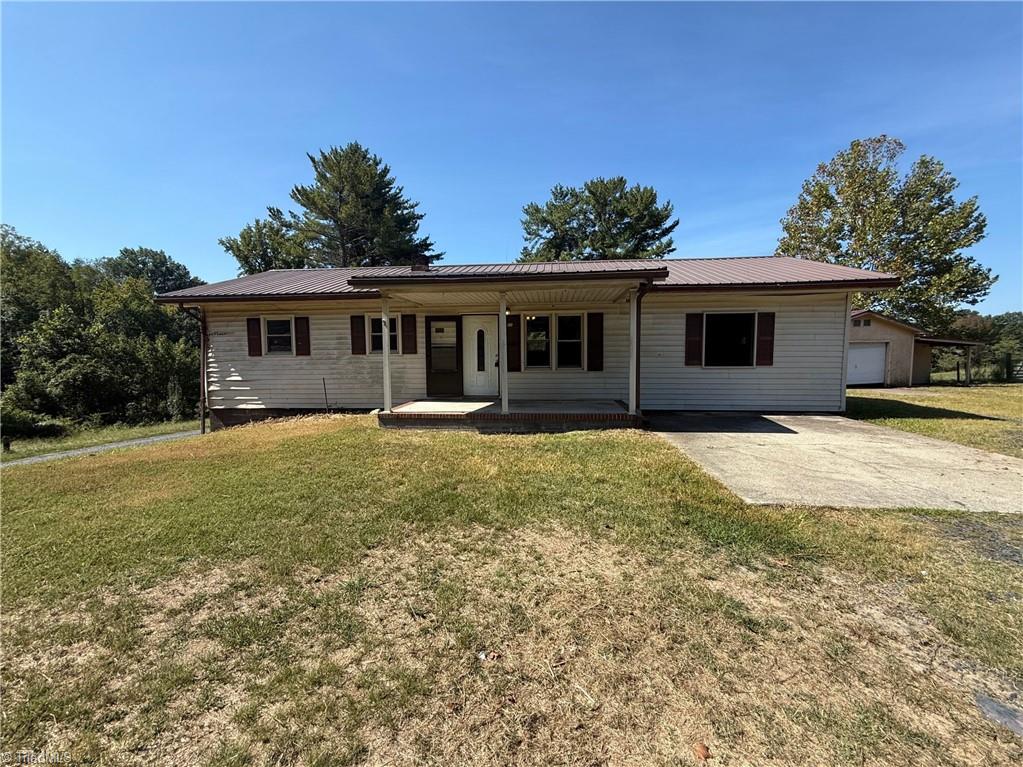 Photo of 5170 NC Highway 700, Eden, NC 27288 (MLS # 1236108)