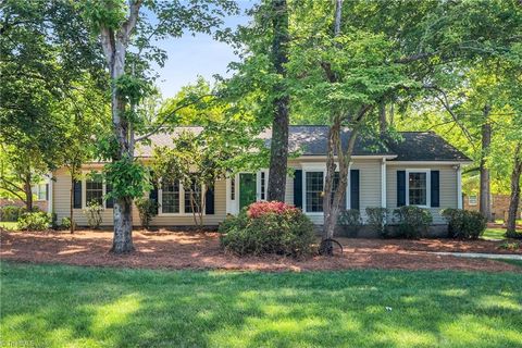 Homes For Sale - 6117 Ballinger Road<br/> Greensboro, NC 27410