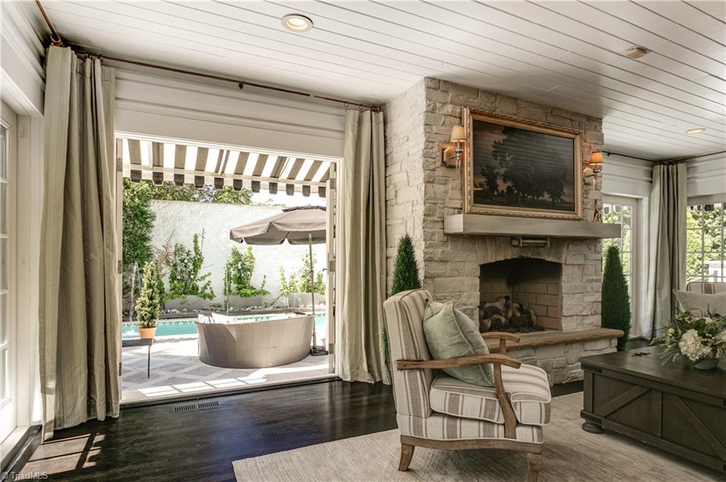 611 Woodland Drive