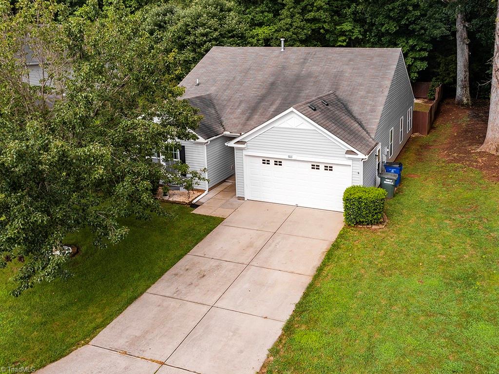 600 Hawthorn Ridge Drive