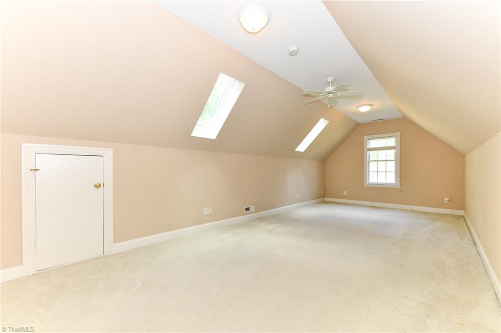 Summerfield, North Carolina 27358, United States, 4 Bedrooms Bedrooms, ,4 BathroomsBathrooms,Residential,Pending,39809