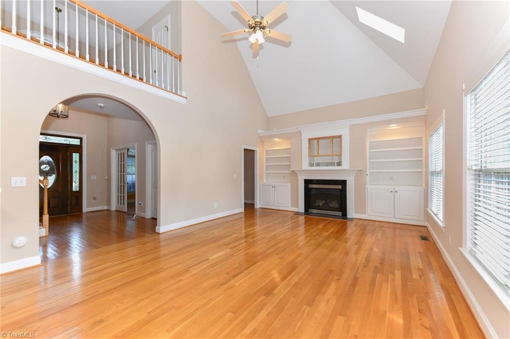 Summerfield, North Carolina 27358, United States, 4 Bedrooms Bedrooms, ,4 BathroomsBathrooms,Residential,Pending,39809