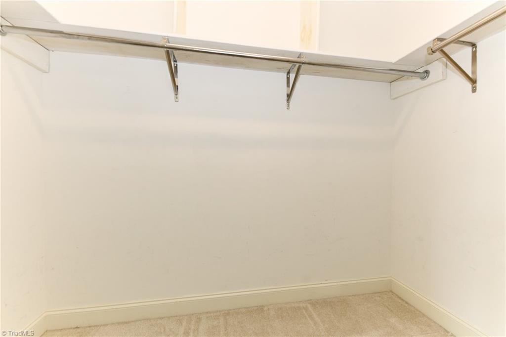 Summerfield, North Carolina 27358, United States, 4 Bedrooms Bedrooms, ,4 BathroomsBathrooms,Residential,Pending,39809