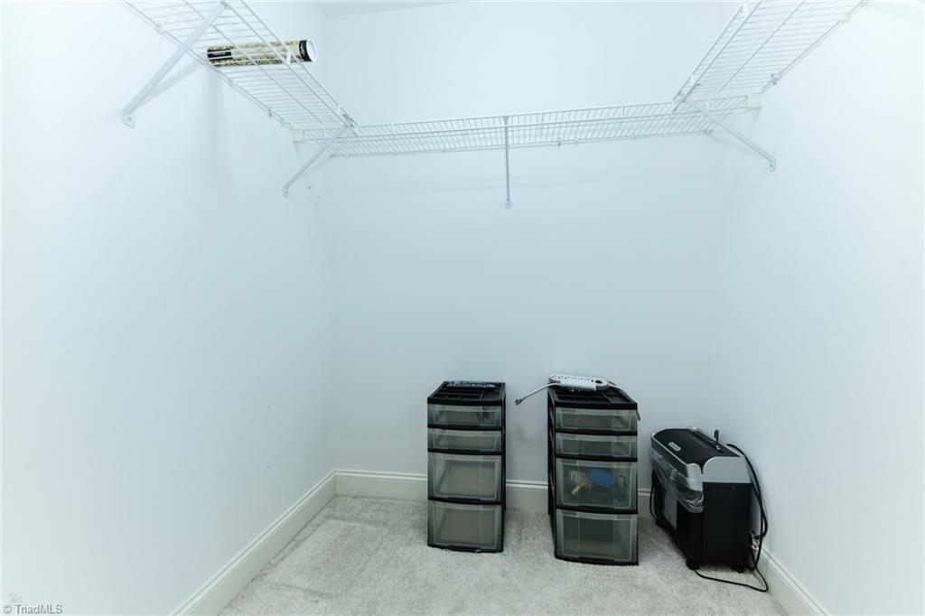 Summerfield, North Carolina 27358, United States, 4 Bedrooms Bedrooms, ,4 BathroomsBathrooms,Residential,Pending,39809