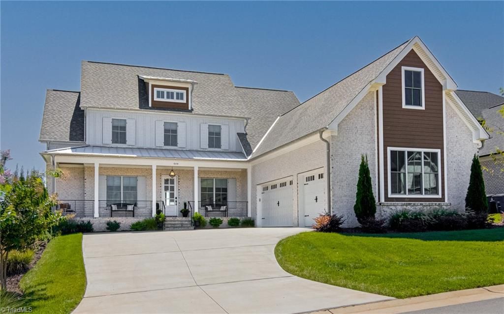 Photo of 409 Brookberry Farm Circle, Winston-Salem, NC 27106 (MLS # 1195275)