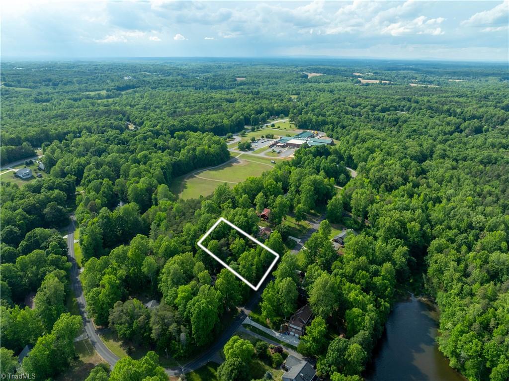 281 Lakeview Road, Mocksville, North Carolina image 2