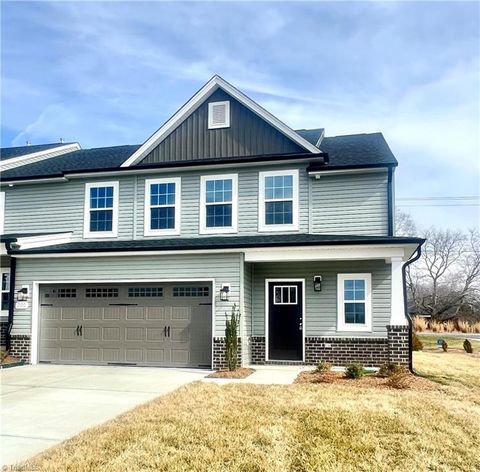 Condo For Sale - 200 Oakdale Forest Court<br/> Jamestown, NC 27282