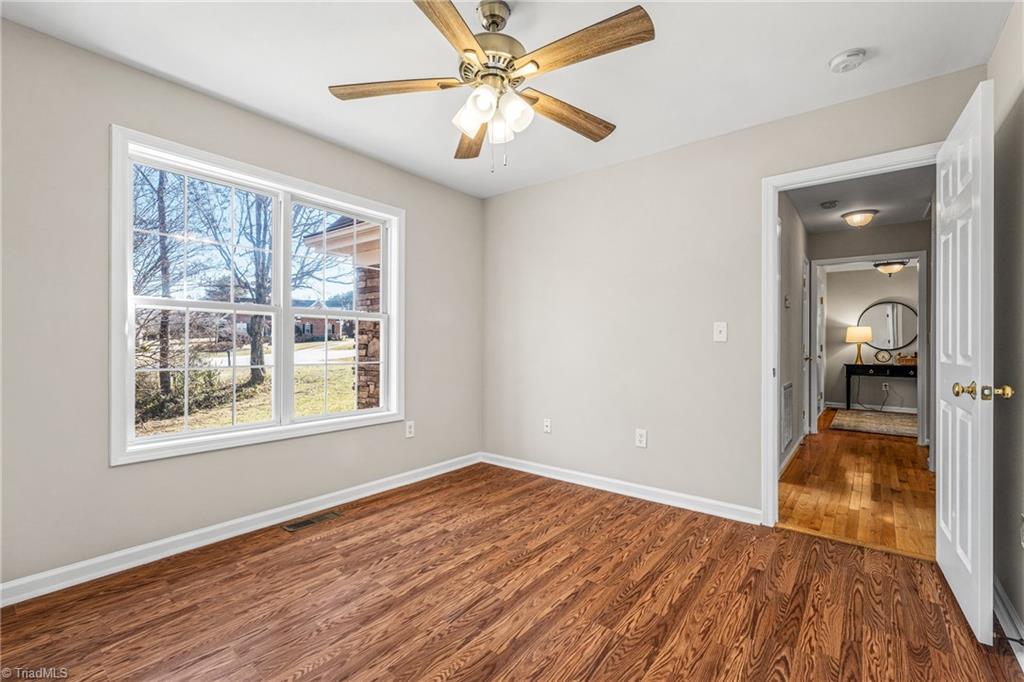 8212 Chestershire Road, Oak Ridge, North Carolina image 33