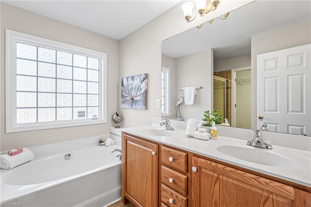 8212 Chestershire Road, Oak Ridge, North Carolina image 26