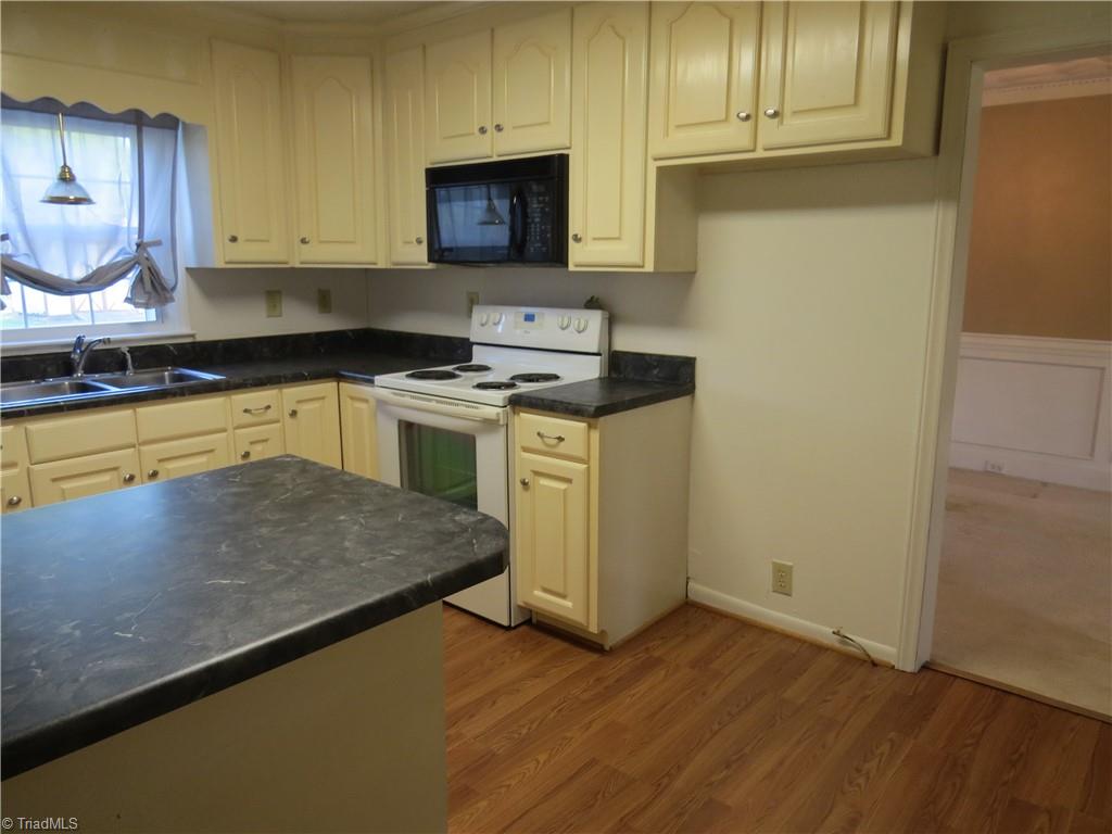318 Daniel Adkins Street, Eden, North Carolina image 7