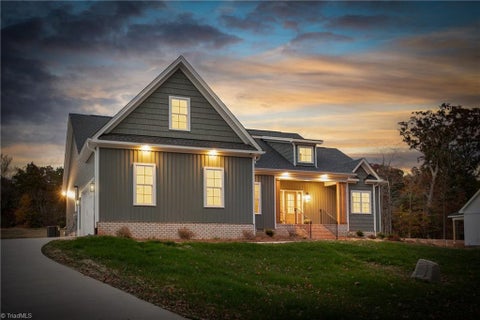 Photo for 6864 Lake Brandt Road