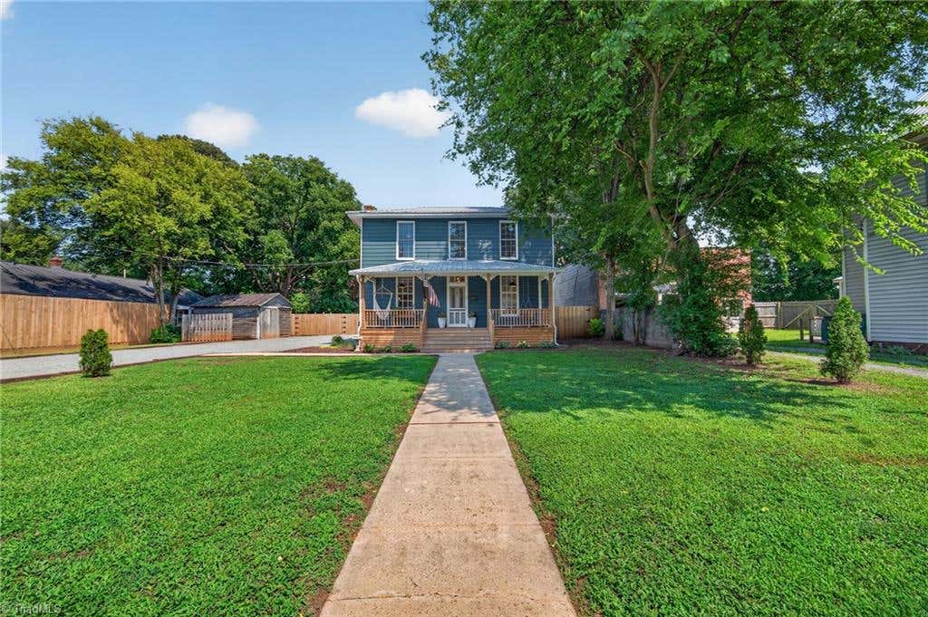 Photo of 309 N Maple Street, Graham, NC 27253 (MLS # 1231533)
