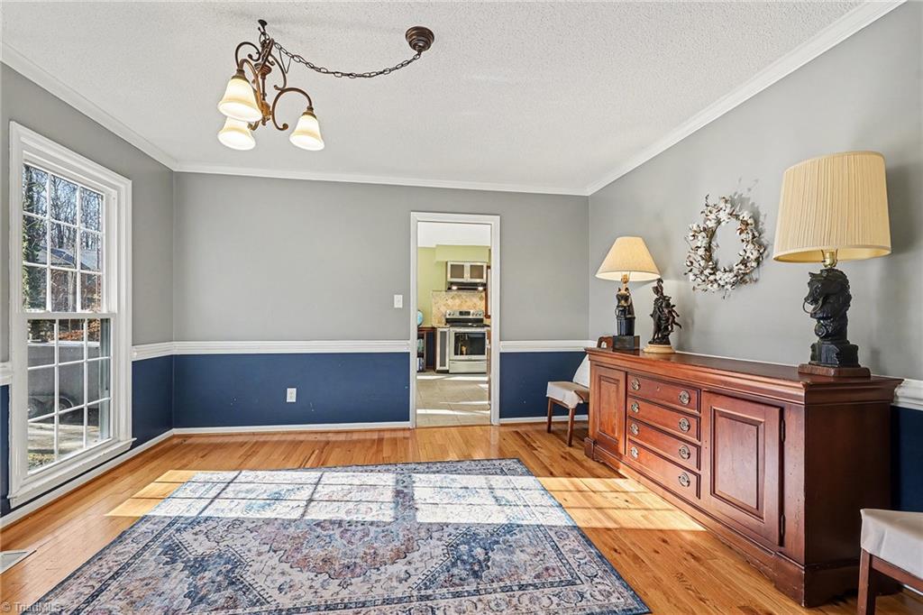 731 Barrington Park Circle