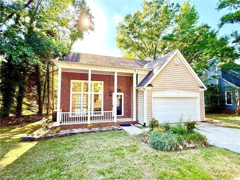 Townhouse For Sale - 4812 Lonita Street<br/> Greensboro, NC 27407