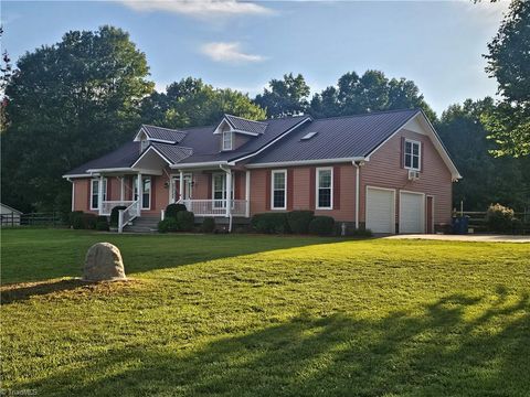 Homes For Sale - 4650 Highway 801 Hwy<br/> Rowan County, Woodleaf, NC 27054