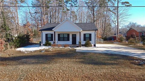 A home in Thomasville