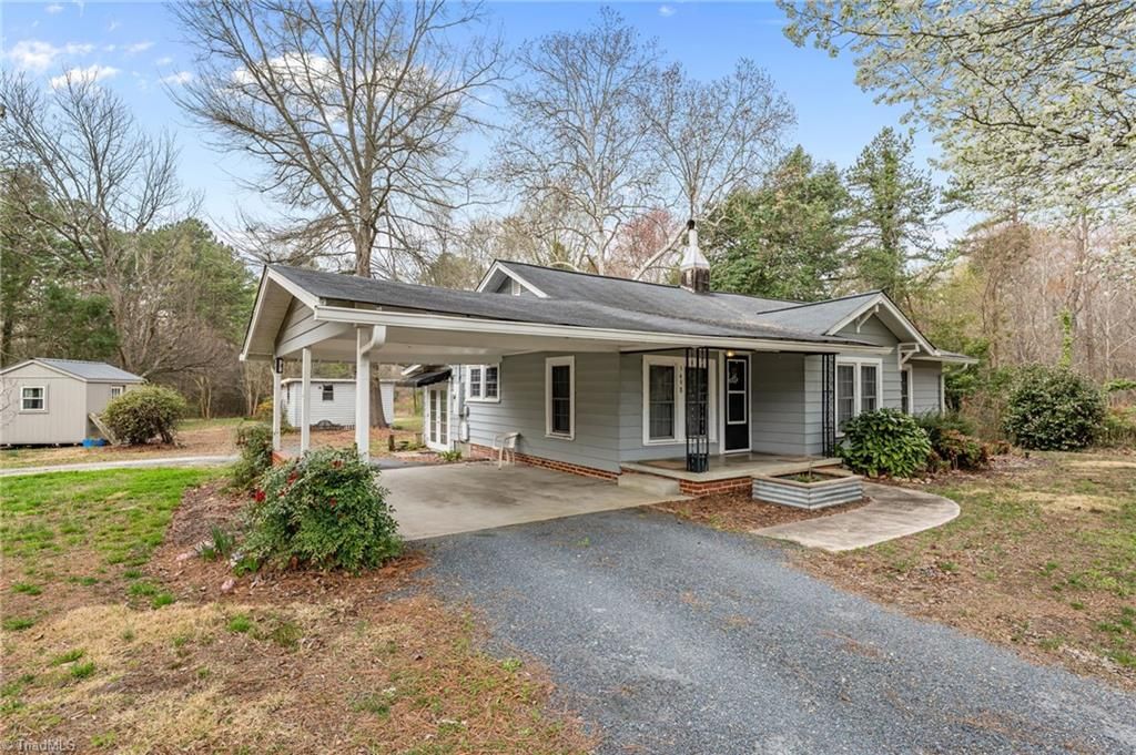 Photo of 5498 S US Highway 220, Asheboro, NC 27205 (MLS # 1212205)