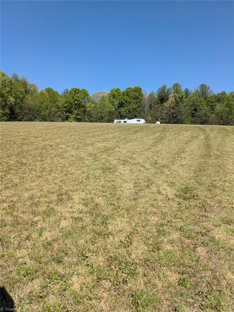 Vacant Land For Sale - 1287 Roaring Gap Road<br/> Thurmond, NC 28683